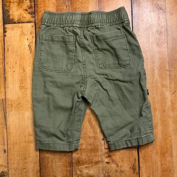 Gap size 12 to 18 mos cotton lightweight pants green roll up shorts summer - Picture 2 of 4